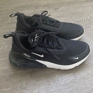 Nike Air Max 270 Sneaker